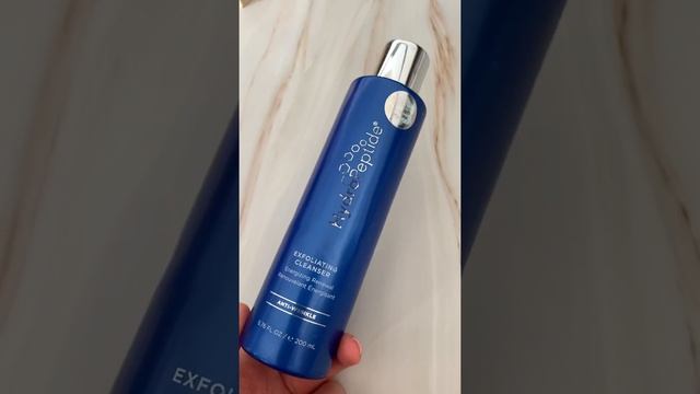 HydroPeptide Exfoliating Cleanser отзыв ?