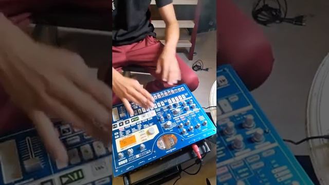 SkytZø - AcidTribe/TeKnØ Live KorgEmx1 смотреть онлайн