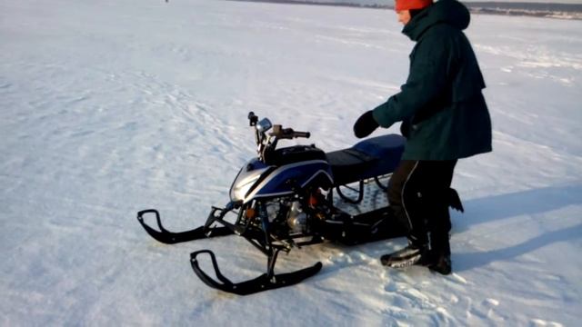 динго dingo t110 снегоход . Света, папа. смотреть онлайн