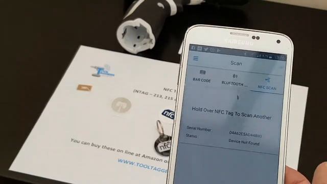 NFC Tagging - What are they and how does it work? смотреть онлайн