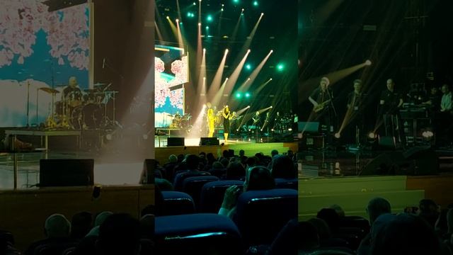 великолепная Лариса Долина и Вера Алдонина-Началова @Larisa_Dolina