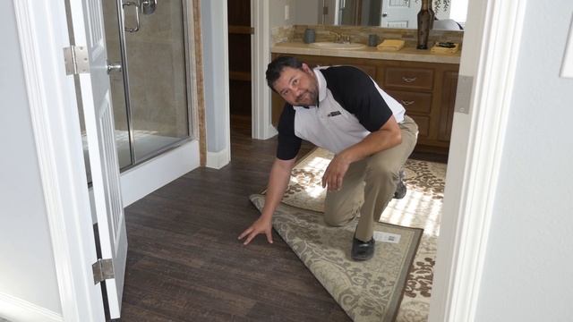 Why you Live Better with an Oak Creek Home: Reason #25 - Modern Linoleum Flooring смотреть онлайн