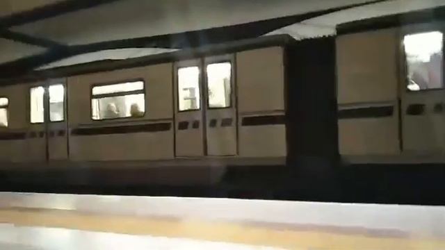 Софийското метро – станция "Ф. Жолио-Кюри" / Metro Sofia station F. Joliot-Curie смотреть онлайн