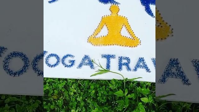 картина из нитей и гвоздей смотреть онлайн