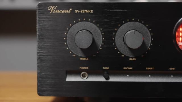 BEST Tube/SolidState Integrated Amplifier OF THE YEAR to make your speakers even BETTER! смотреть онлайн