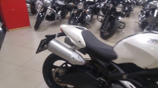 Мотоцикл DUCATI MONSTER M696 арт.90022 мотосалон Мегамото смотреть онлайн