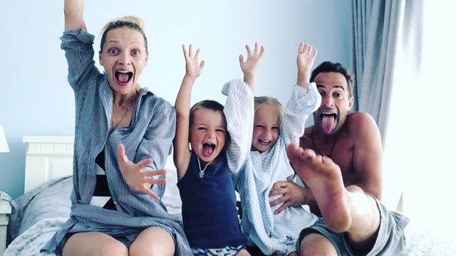 «Выросла! Очень на вас похожа»: фото дочери Екатерины Вилковой произвели небывалый фурор в сети смотреть онлайн