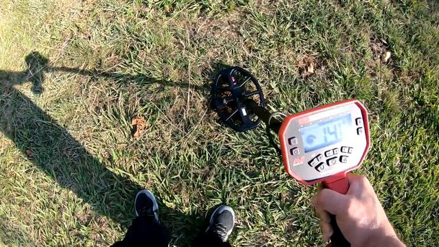 Minelab Vanquish 540 Vs Garrett Ace Apex Prueba De Profundidad - Detectores Metales Cali Colombia