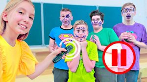 ПАУЗА ЧЕЛЛЕНДЖ В ШКОЛЕ на 24 ЧАСА! ПРАНК над друзьями зашел слишком далеко!