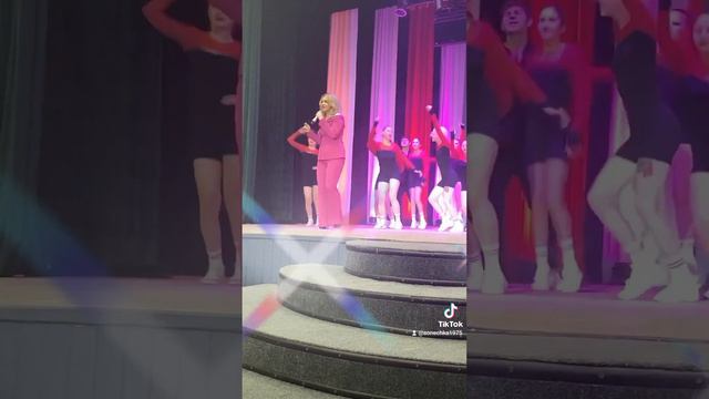 а нам по барабану смотреть онлайн