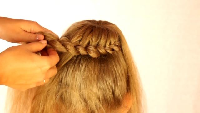 Пучок с бубликом | Прическа для девочек/A beam with a bagel | Hairstyle for girls смотреть онлайн
