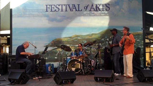 Brian Bromberg And Everette Harp At The Festival Of Arts III