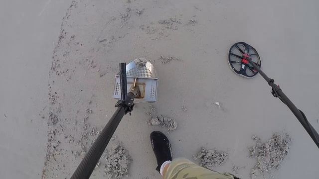 Beach Metal Detecting IDD 273 Hurricane Uncovers 1916 Gold On Daytona Beach смотреть онлайн