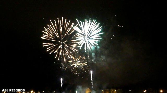 Праздничный салют в Колпино 23 февраля 2017 г. смотреть онлайн