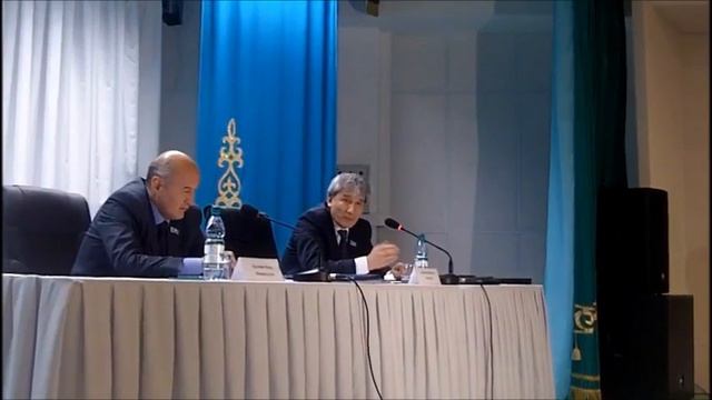Журналист пытается узнать у депутата об условиях аренды земли иностранцам смотреть онлайн