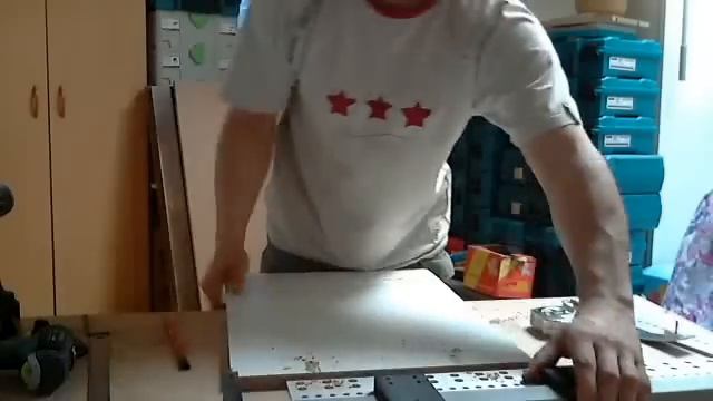 assistent plus L600 Взгляд под другим углом 2 смотреть онлайн