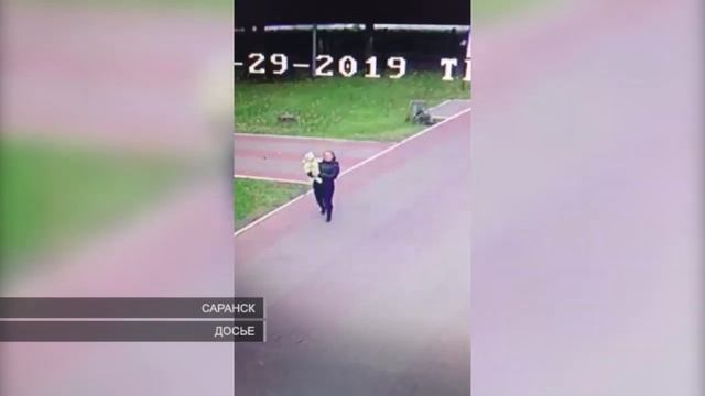 Кража детской коляски | The theft of a stroller смотреть онлайн