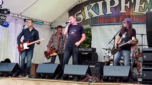 The Rizlas - We Gotta Get Out Of This Place - Skipfest July 2018 смотреть онлайн
