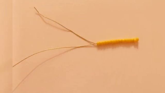 Тема дистанційного заняття: Виготовлення квітки нарцис.Гурток : "Бісероплетіння". смотреть онлайн