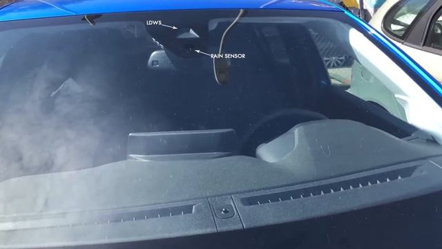 9845015580 PEUGEOT 208 WINDSCREEN WITH RAIN SENSOR WITH CAMERA BRACKET смотреть онлайн