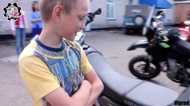 трейлер поездки S.S.R. CREW в детдом и мотошоу в с.Поспелиха 08-09.08.15 смотреть онлайн