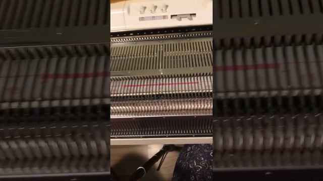 Дф.ластичный жаккард на перфакарточной модели бразера!