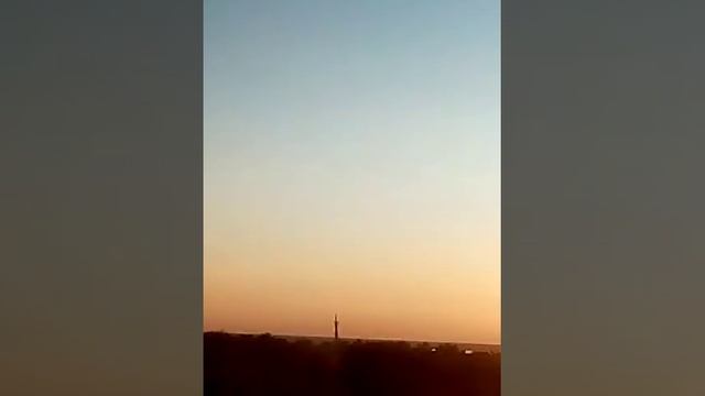 Луна и солнце на небе вместе!!! смотреть онлайн