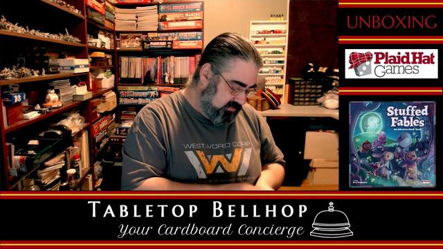 Unboxing Stuffed Fables from Plaid Hat Games and Fantasy Flight. A cute adventure for the family. смотреть онлайн