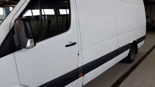 установка лобового стекла Volkswagen Crafter смотреть онлайн