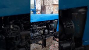 Почему не поднимает навеску на Т 40 трактор