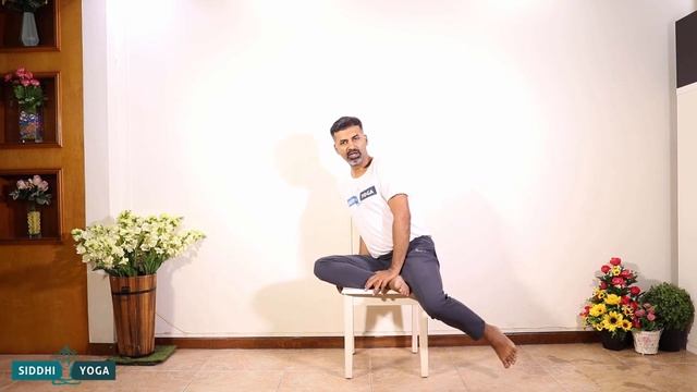 Chair Yoga: Pigeon Pose |Mobility of Gluteus and Hips |Yoga For Seniors, Yoga at Desk,Corporate Yog смотреть онлайн