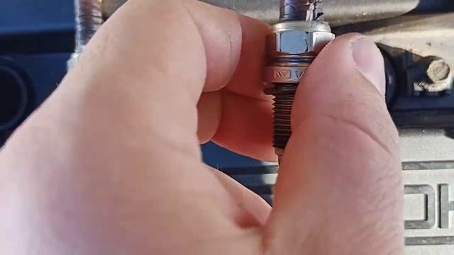 ЕСЛИ ПРОБИВАЕТ СВЕЧИ ЗАЖИГАНИЯ ДЕЛАЙ ТАК//ПРОВЕРЕННЫЙ МЕТОД смотреть онлайн