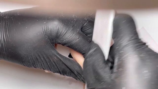 Сложная коррекция ногтей ??Нюдовый маникюр ?? #маникюр #маникюрпошагово #маникюрдома #зима смотреть онлайн