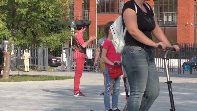 Пранк Теляков Приглашаю на бесконтактный с_кс. Дал леща. Пранк Теляков смотреть онлайн