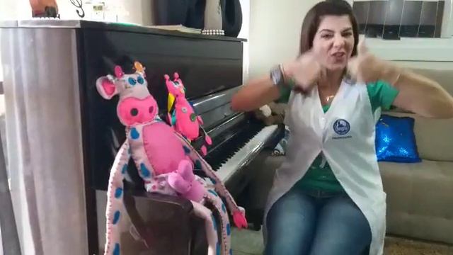 Orquestra dos Bichos смотреть онлайн