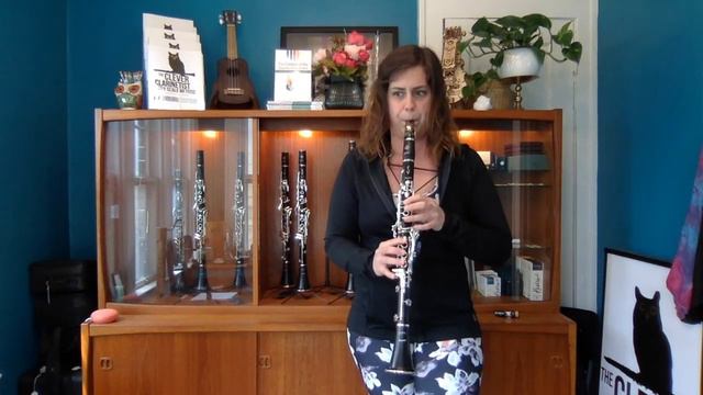 Selmer SeleS Presence B-flat Clarinet Demo смотреть онлайн