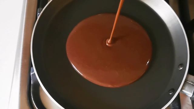 На день рождение ребенка приготовила банановые панкейки со сливками/Bananlı Qaymaqlı Pankeyk.