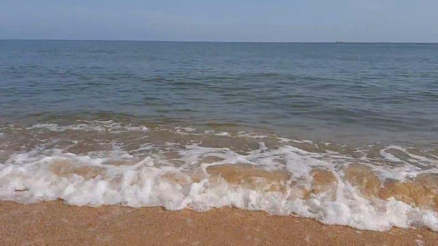 Хороший пляж, тёплое море😎🏄♂️ смотреть онлайн