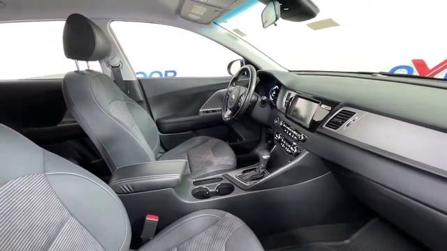2019 Kia Niro at Oxmoor Hyundai | Louisville & Lexington, KY H14797A смотреть онлайн