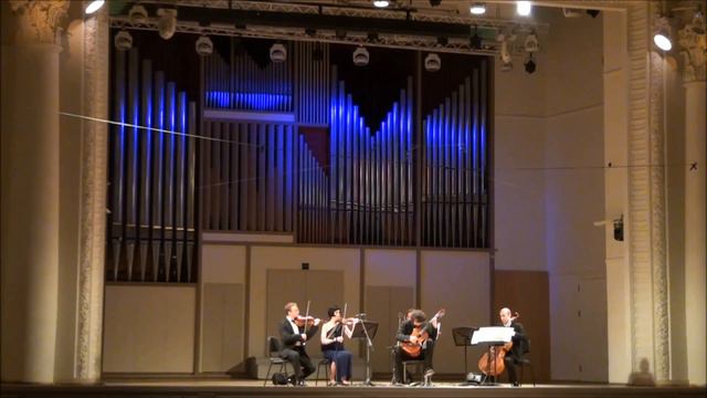 Sylvius Leopold Weiss. Concerto in D minor for Guitar & String Orchestra смотреть онлайн