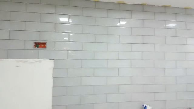 Фартук на Кухне из Стеклянной плитки.Apron for kitchen from a glass tile смотреть онлайн