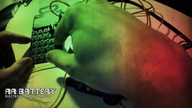 AA Battery - Budget Dub System (PO-24, Korg monotron delay, Pokket Mixer, Executor) смотреть онлайн