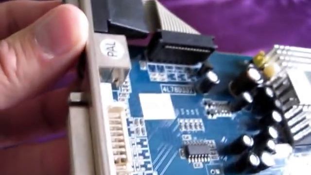 HIS Excalibur Radeon 9250 OEM [ распаковка / unboxing ] bay193 смотреть онлайн