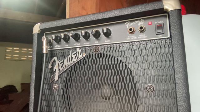 Fender frontman mexico (2) By Maxbaza смотреть онлайн