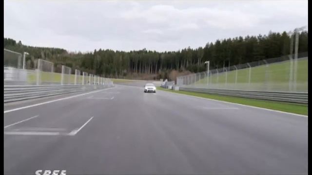 Mercedes CLA 45 AMG смотреть онлайн
