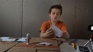 ШКОЛЬНИК СДЕЛАЛ iPhone X ИЗ КАРТОНА?!