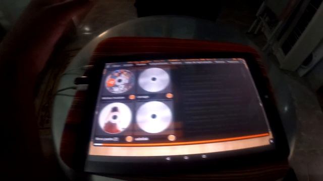 VIREI DJ COM O CELULAR - COMO FAZER MIXAGEM NO ANDROID смотреть онлайн