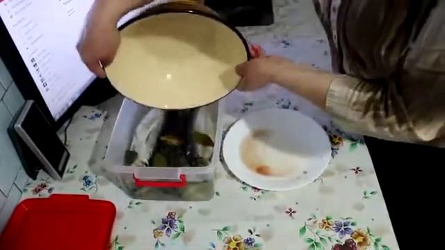 Как вкусно засолить селёдку дома смотреть онлайн