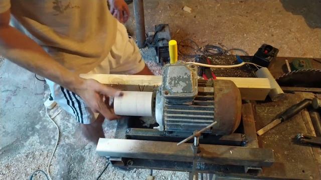 Как сделать ленточную шлифовальную машину своими руками. / grinder . смотреть онлайн