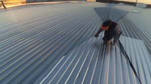 Разуклонка плоской кровли из профлиста и металлопрофиля.